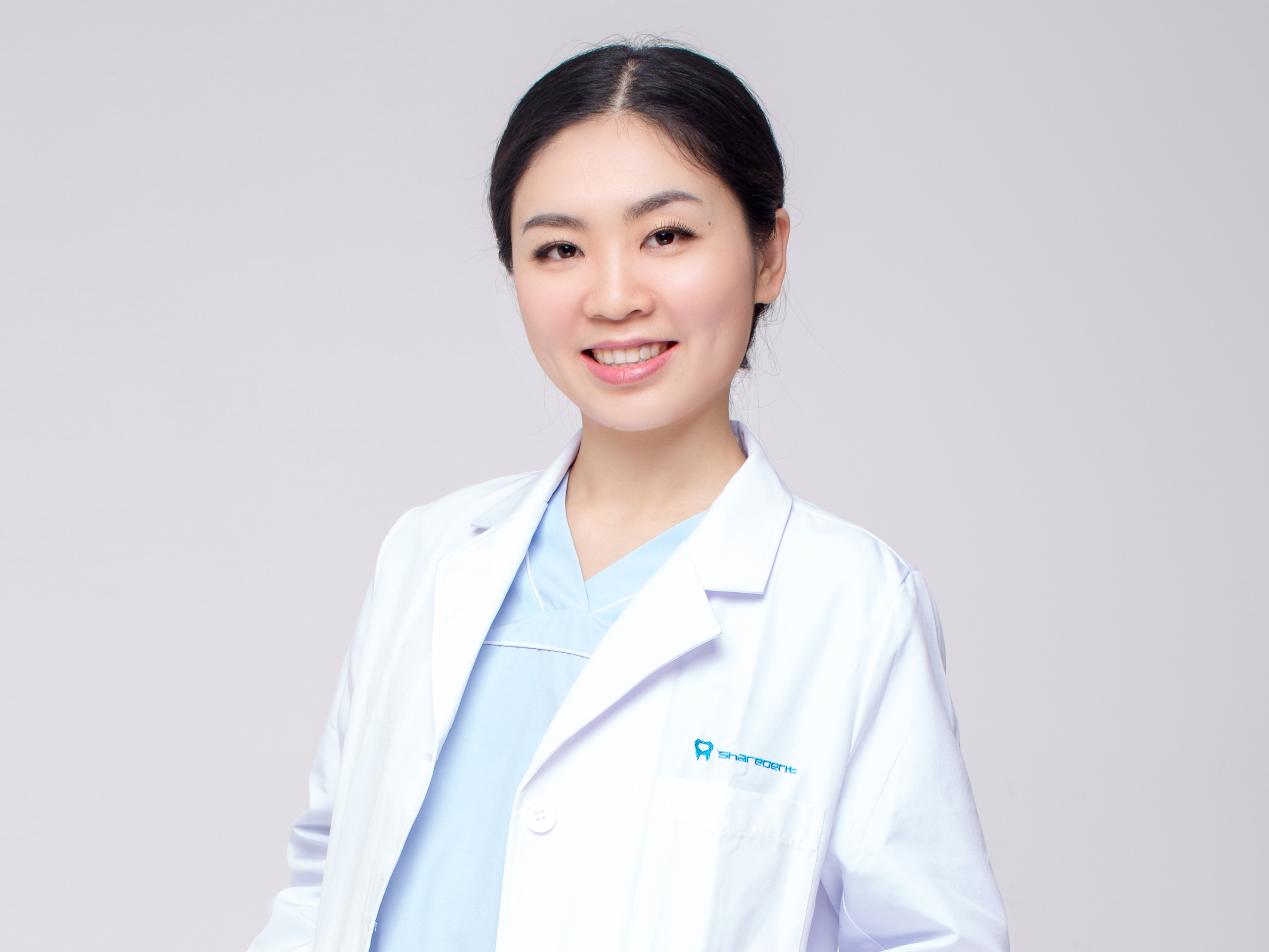 黄倩倩